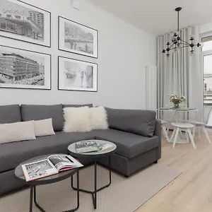 Spacious With Panoramic View Of By Renters Warszawa